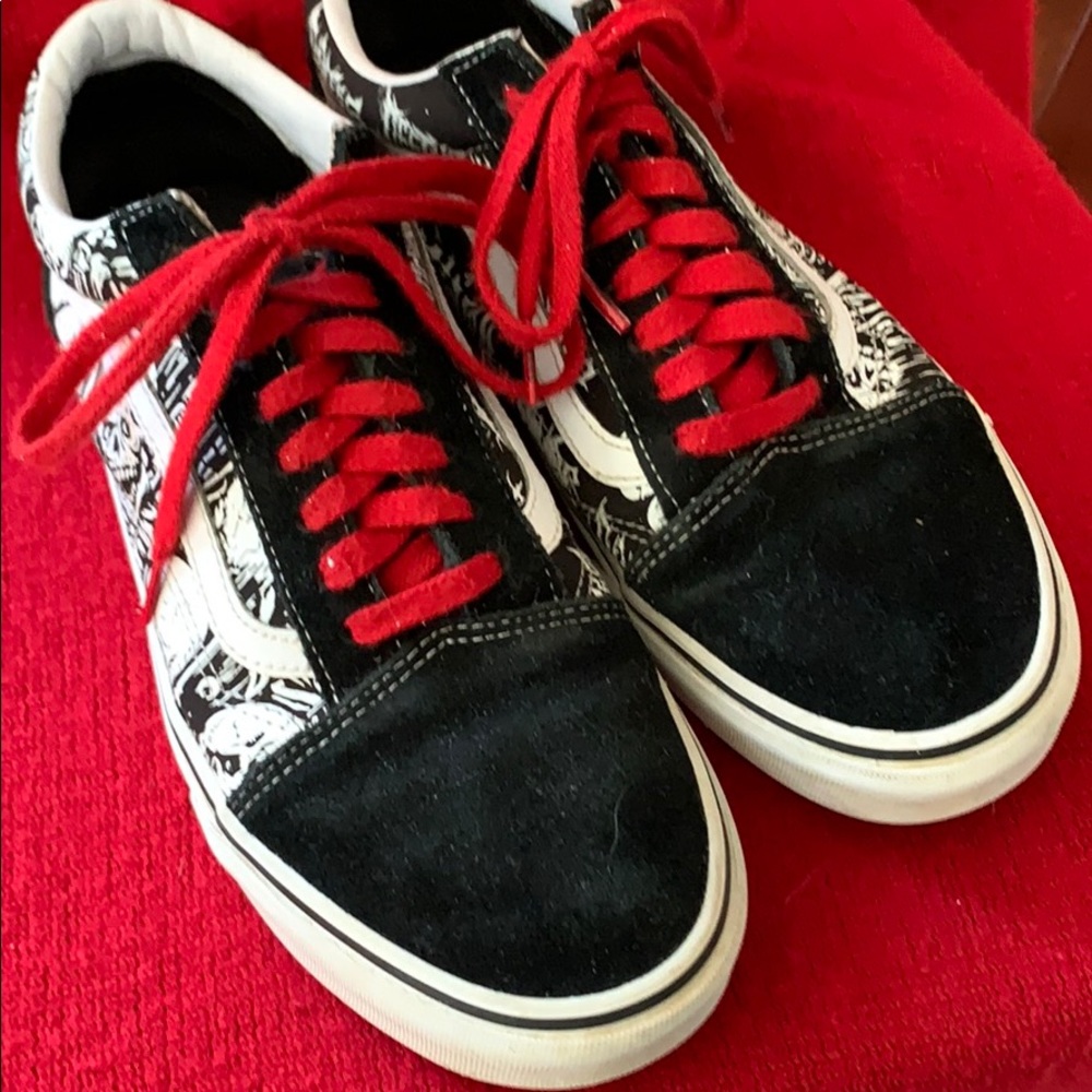 Vans Old Skool Skulls Black & White Skate Shoes